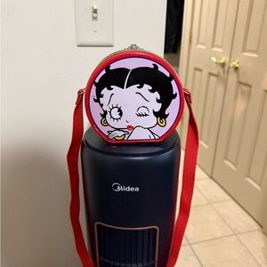 Betty Boop Round Crossbody Bag